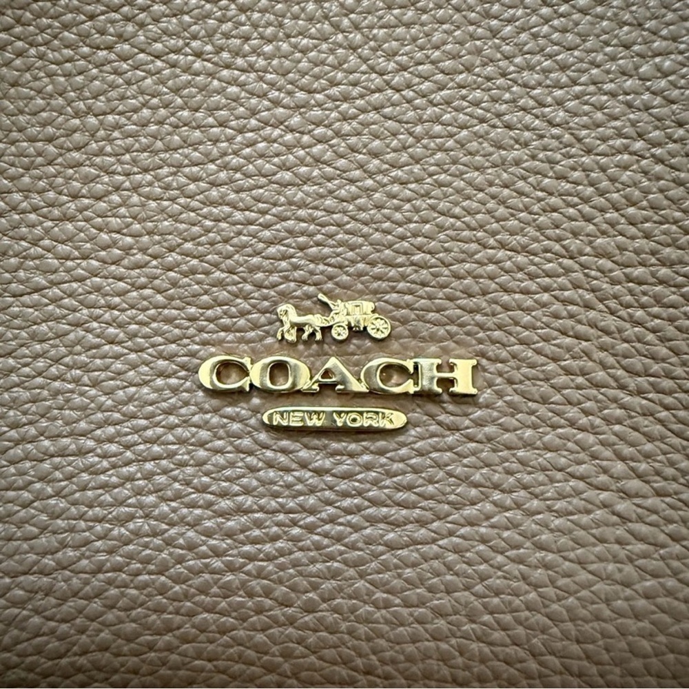 COACH Hadley Convertible Shoulder/Crossbody in Dark Stone with Gold Hardware - Picture 4 of 9
